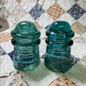 Antique Hemingray No 9 Glass Insulators